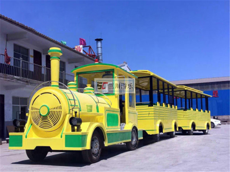 景区内无轨观光小火车